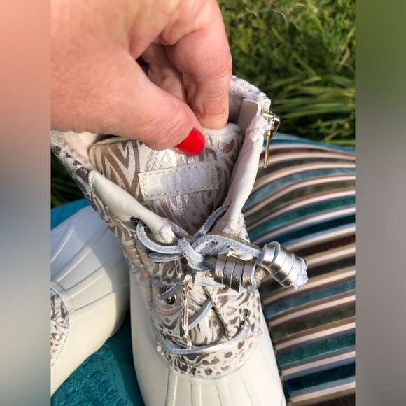 Sperry Syren Women's Waterproof Duck Boots - Picture 7 of 11